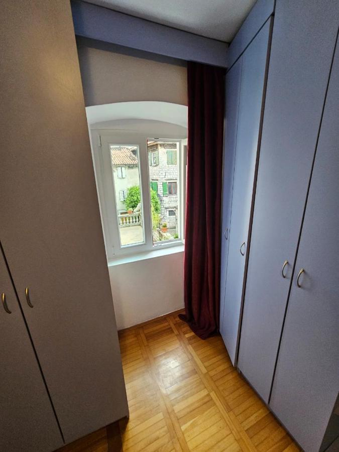 Apartment Ana Paola Kotor Luaran gambar