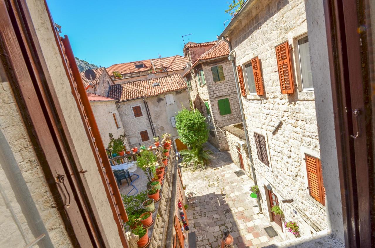 Apartment Ana Paola Kotor Luaran gambar